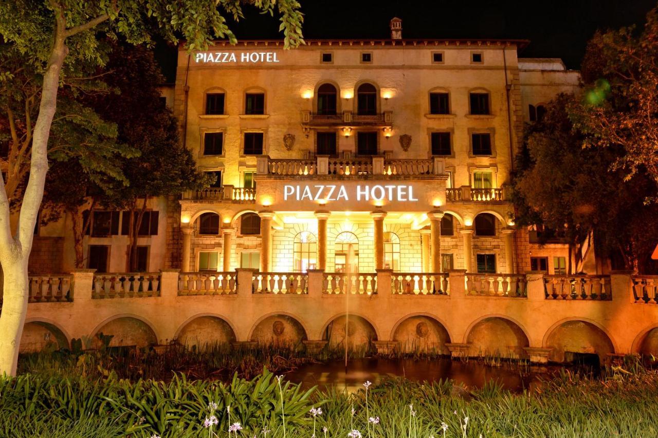 Piazza Hotel Montecasino Sandton Eksteriør billede